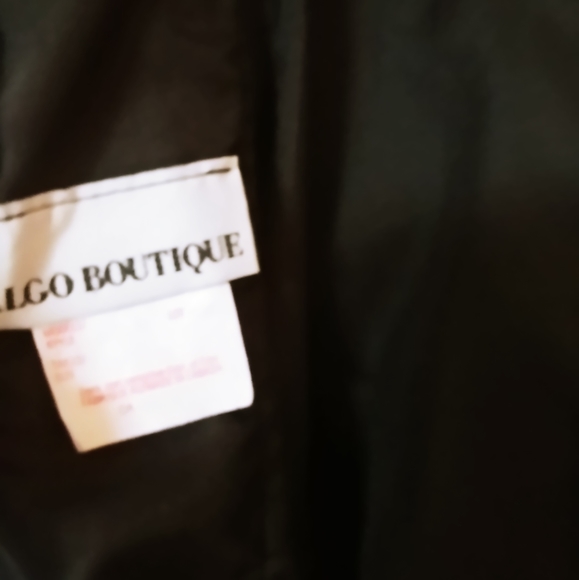 Mini black party dress with fringes - Picture 5 of 6